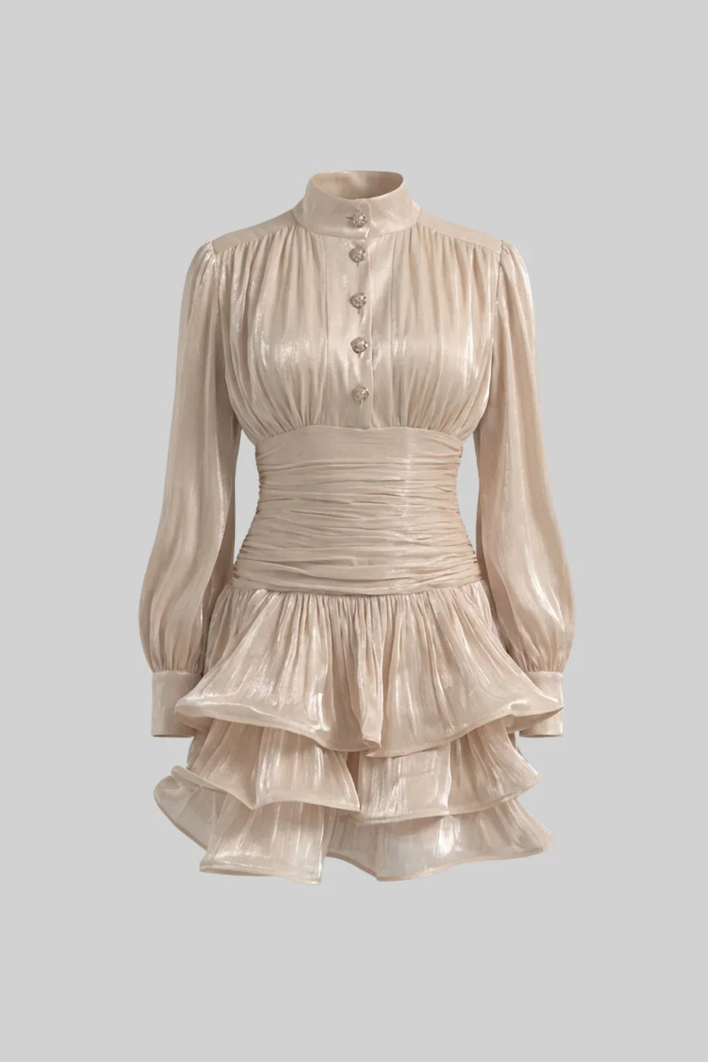 Vestido Curto Champagne Cetim Perolado – Elegância e Movimento