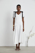 Vestido Longo Elegante  Laços e Decote em V