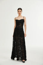 Vestido Longo Renda Floral Exclusiva e Caimento Fluido de Luxo