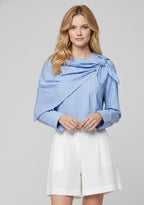 Camisa Casual Listrada com Lenço Integrado