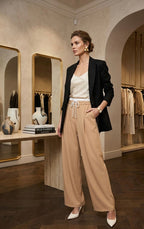 Calça Pantalona: Conforto e Sofisticação em Tecido Leve