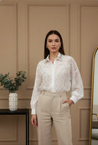 Camisa de Botão Oversized com Miçangas e Paetês