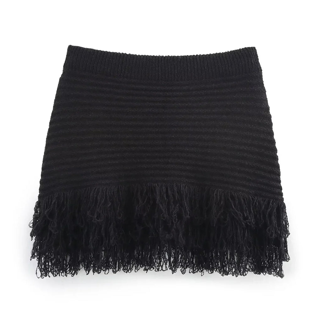 Conjunto em Tricô Vazado – Saia Mini + Camisa