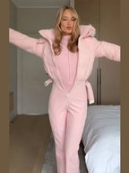Macacão Feminino Elegante – Rosa -  Proteção Impermeável e Design de Inverno