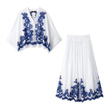 Conjunto Elegante – Camisa Bordada E Saia Plissada