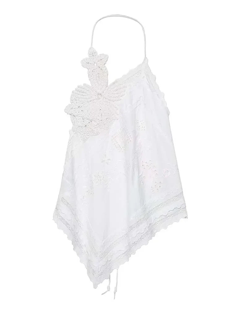 Top Elegante de Amarração com Bordado e Recorte Halter