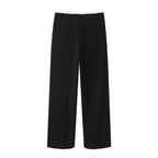 Calça Pantalona: Conforto e Sofisticação em Tecido Leve