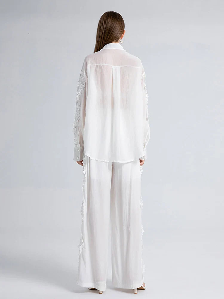 Conjunto bordado delicado - Calça e camisa