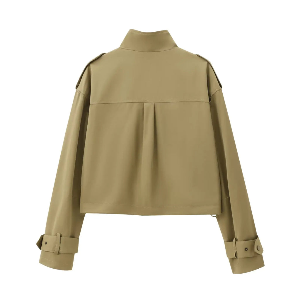 Conjunto Feminino Elegante com Casaco de Bolsos e Calça de Alfaiataria