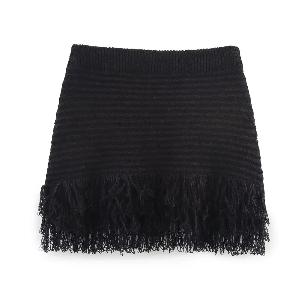 Conjunto em Tricô Vazado – Saia Mini + Camisa