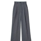 Calça de Alfaiataria Listrada – Cintura Alta e Silhueta Wide Leg Elegante