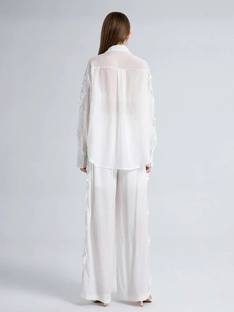 Conjunto bordado delicado - Calça e camisa
